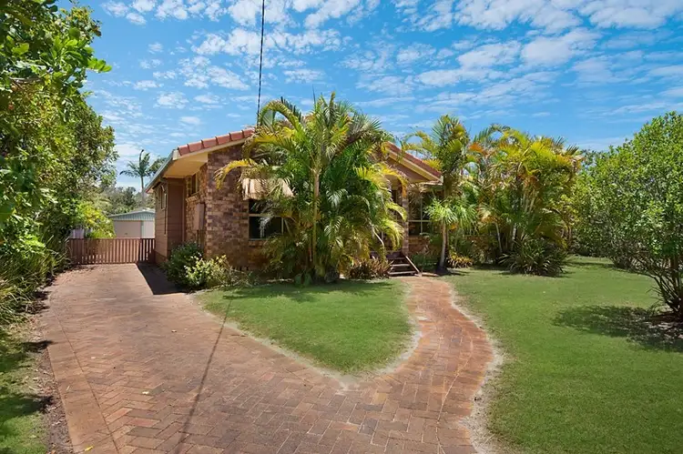 224 Yamba Road, Yamba NSW 2464