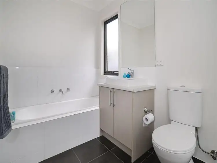 Fifth view of Homely townhouse listing, 2/12 Braeside Avenue, Ringwood East VIC 3135