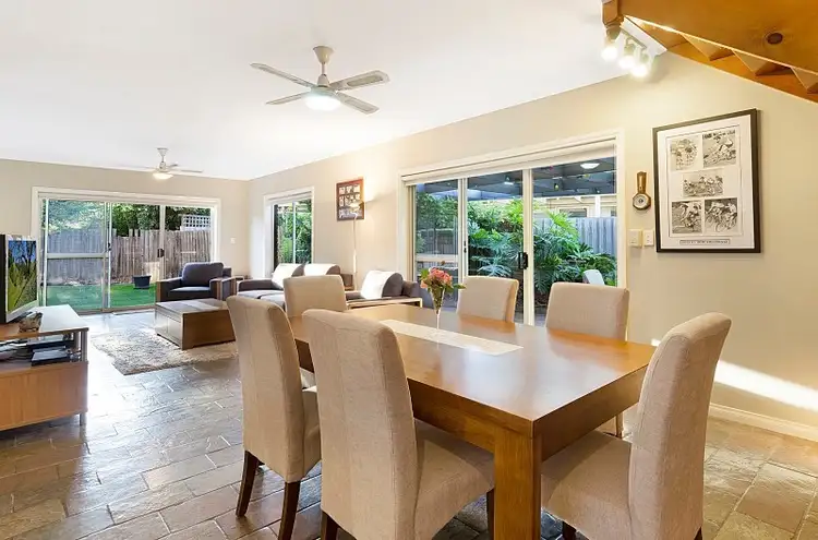 74 Tarongo Drive, Aspendale VIC 3195