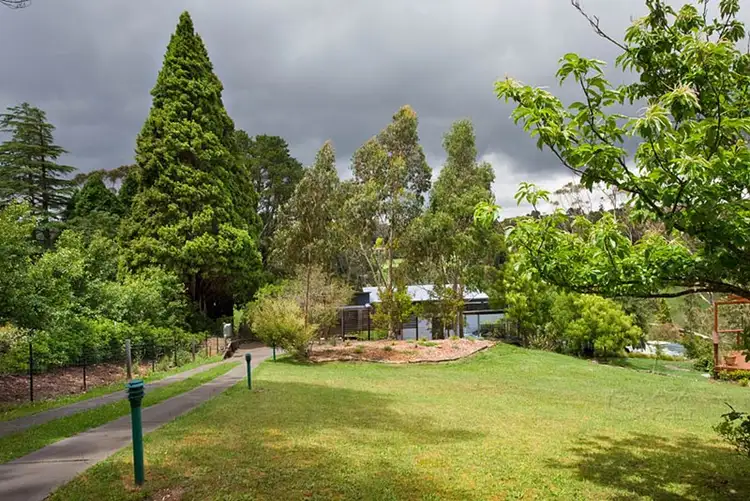 51 and 53 Hargraves, Blackheath NSW 2785