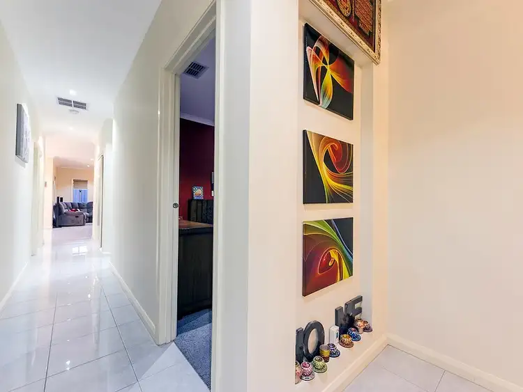 Fourth view of Homely house listing, 6 Reginato Court, Tarneit VIC 3029