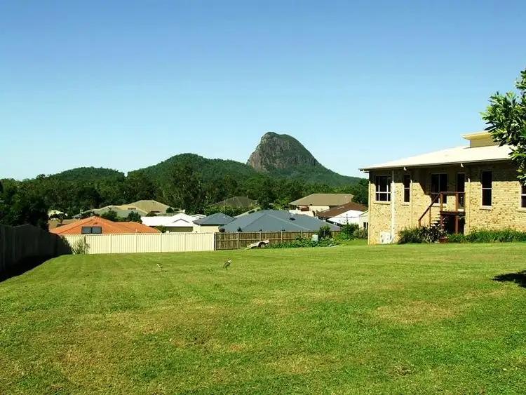 9 Gordon Place, Glass House Mountains QLD 4518