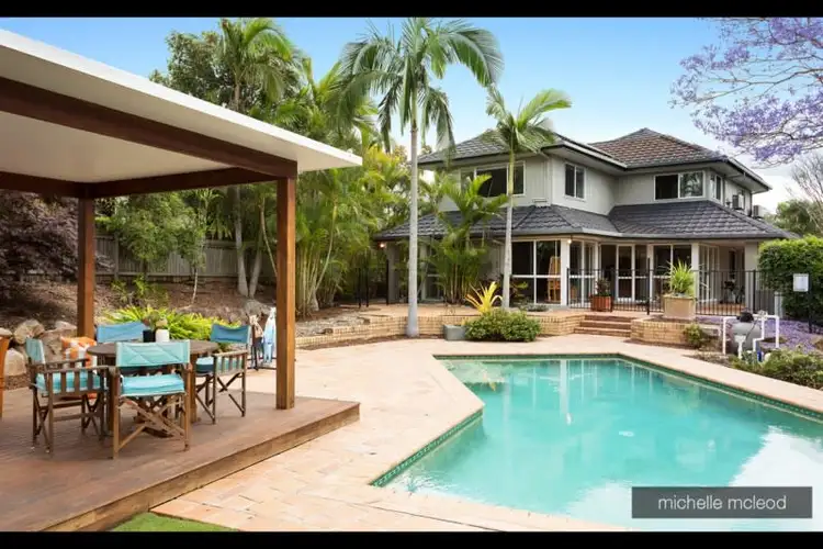 53 Mukurta Street, Chapel Hill QLD 4069