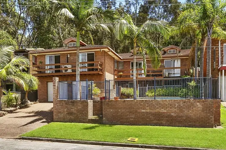 Third view of Homely house listing, 10 Martin Close, Chittaway Bay NSW 2261