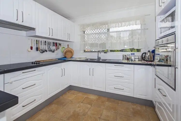 Second view of Homely house listing, 10 Alma Street, Gailes QLD 4300