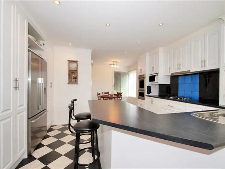 Second view of Homely house listing, 6 Winifred Road, Mooroolbark VIC 3138