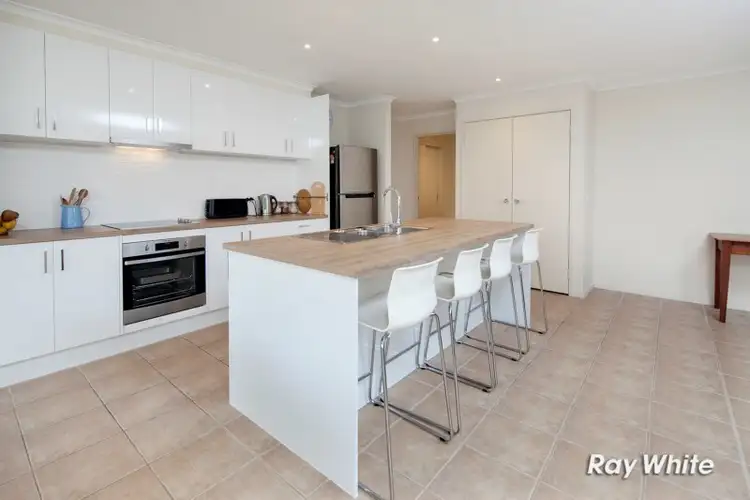 Sixth view of Homely house listing, 7 Trentham Way, Langwarrin VIC 3910