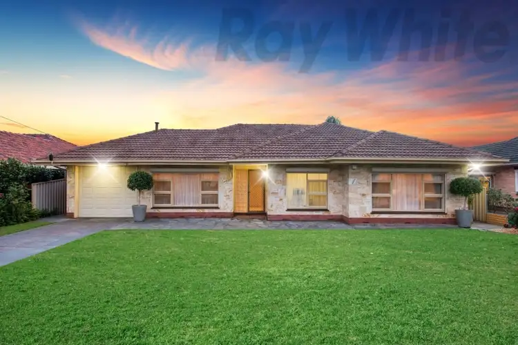 13 Riverside Drive, Fulham SA 5024