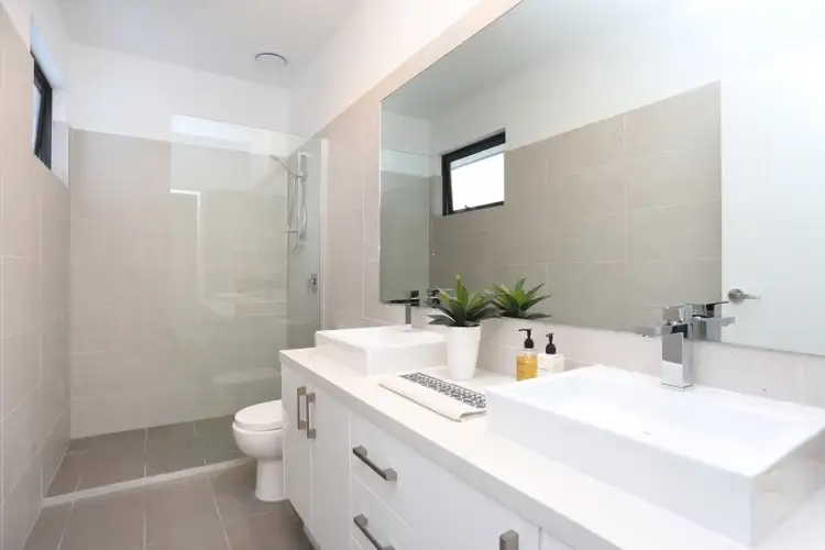 Seventh view of Homely house listing, 1A Cherry Court, Lalor VIC 3075