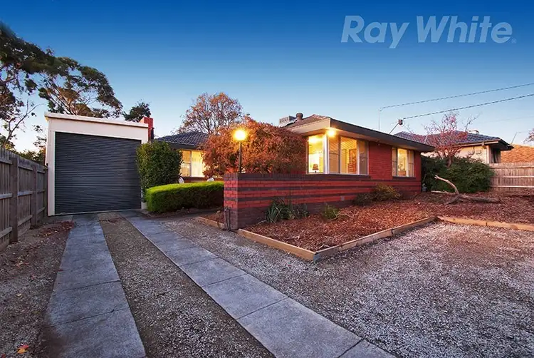 58 SEVENOAKS Avenue, Croydon VIC 3136