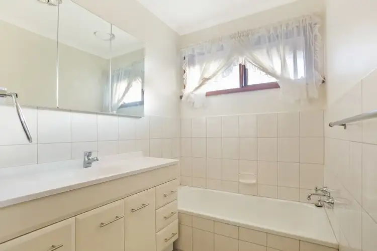 Sixth view of Homely villa listing, 2/46 Beauvorno Avenue, Keysborough VIC 3173