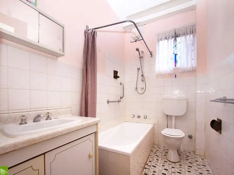 Fourth view of Homely unit listing, 1/13 Zelang Avenue, Figtree NSW 2525
