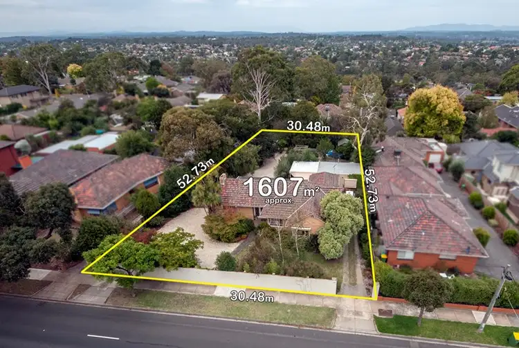 220-222 Waiora Road, Rosanna VIC 3084