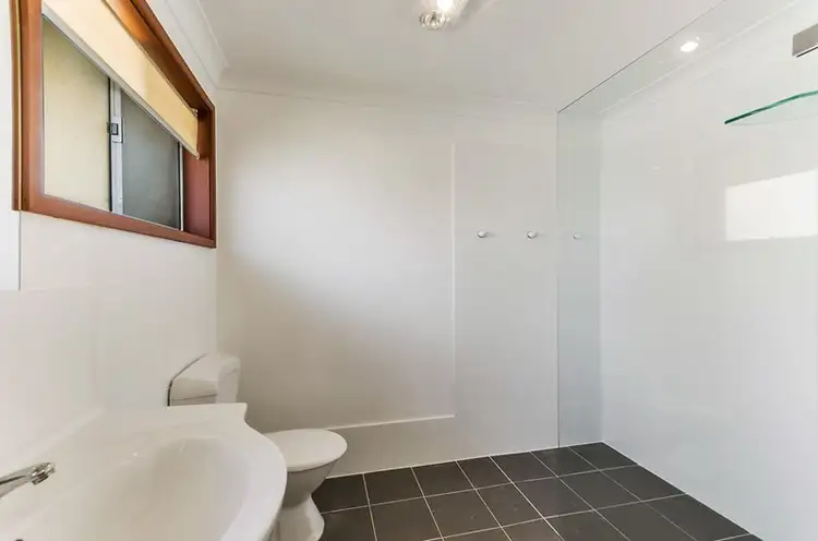 Fourth view of Homely villa listing, 1/6 Mitchell Road, Woonona NSW 2517