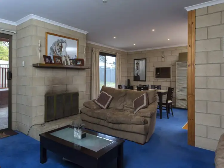 Third view of Homely house listing, 5 Bunting Court, Strathdale VIC 3550