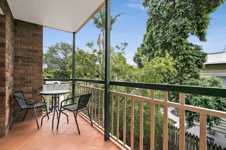 1/12 McLay Street, Coorparoo QLD 4151