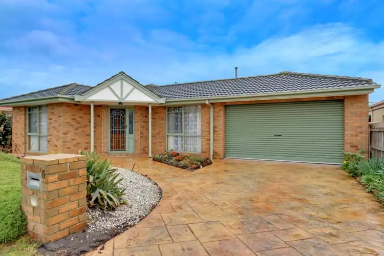 5 Hutchins Park Close, Mornington VIC 3931