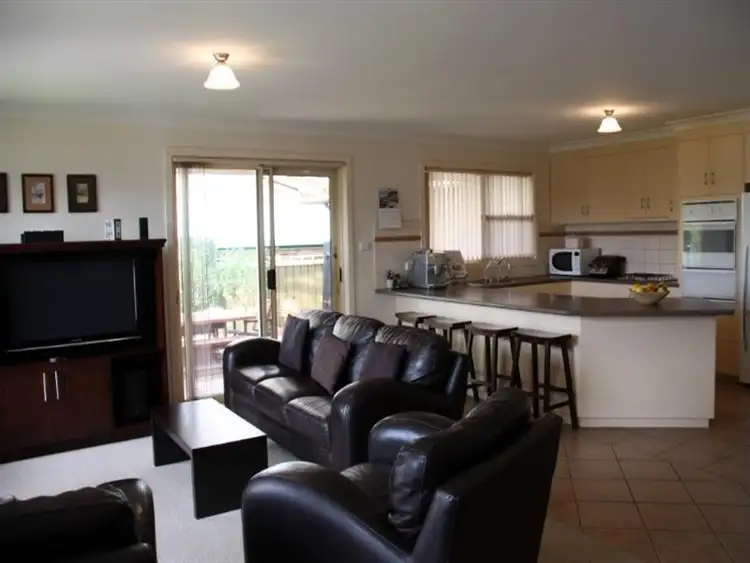 Fifth view of Homely house listing, 17 Woodcrest Close, Mount Gambier SA 5290