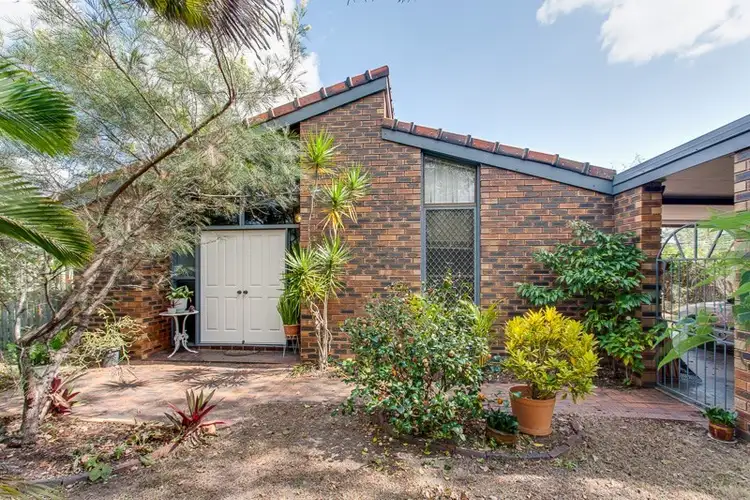6 Pennant Street, Jamboree Heights QLD 4074