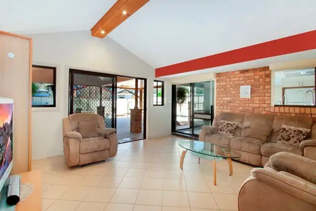 Fourth view of Homely house listing, 5 Quinn Place, Prairiewood NSW 2176