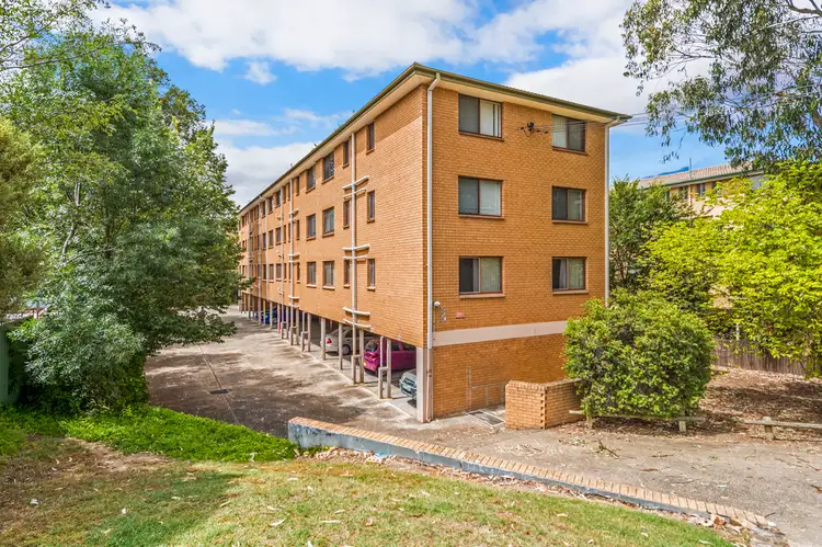 Main view of Homely unit listing, 18/3 Mowatt Street, Queanbeyan NSW 2620