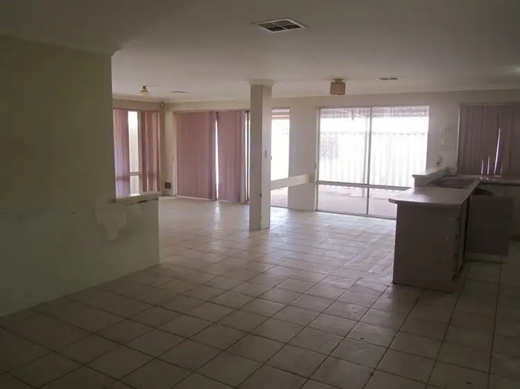 Sixth view of Homely house listing, 7 Karlak Close, Leda WA 6170