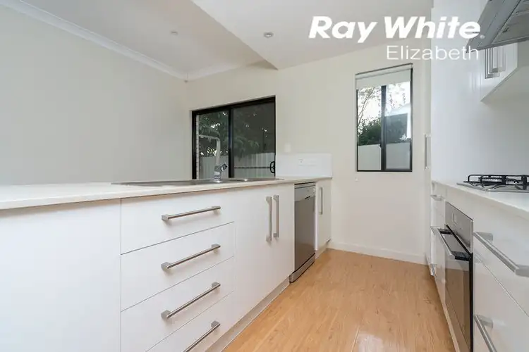 Fifth view of Homely house listing, 10 Chrysler Court, Salisbury Heights SA 5109