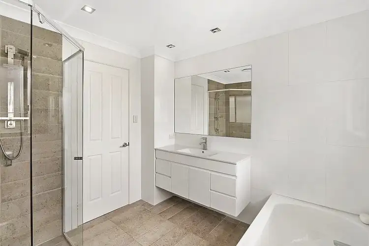 Seventh view of Homely house listing, 17 Barclay Close, Kariong NSW 2250