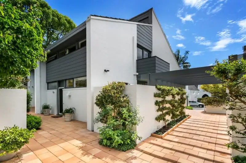 Main view of Homely house listing, 2/17 Albert Street, Edgecliff NSW 2027