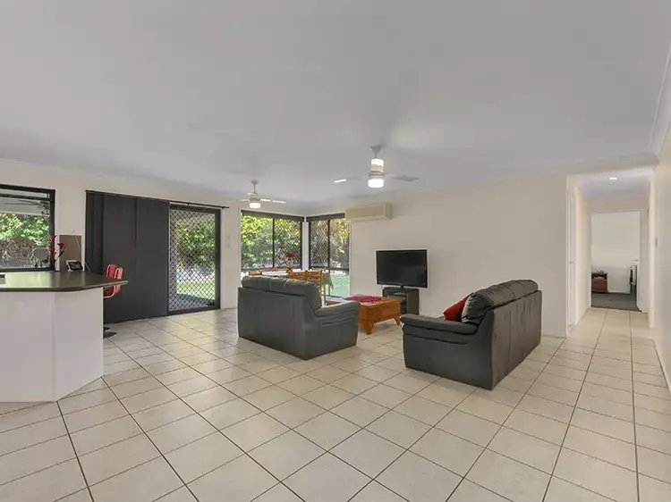 Seventh view of Homely house listing, 8 Pinehurst Court, Albany Creek QLD 4035