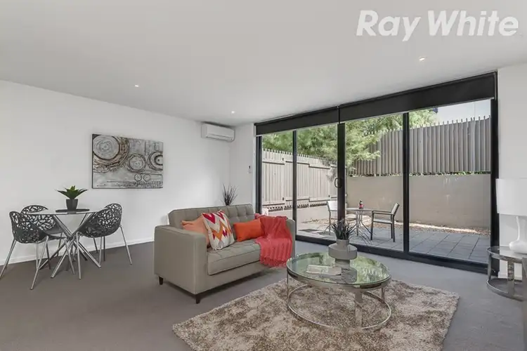 2/44 Ormond Boulevard, Bundoora VIC 3083