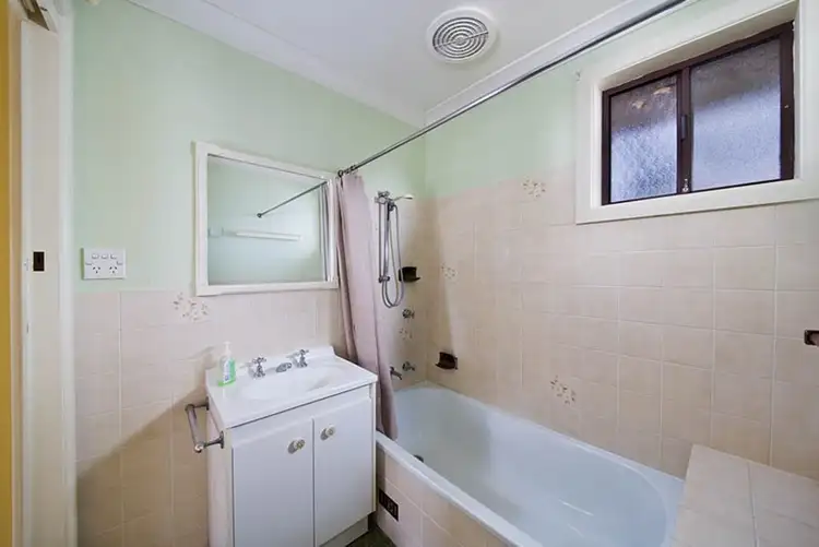 Seventh view of Homely house listing, 5 Gordon Avenue, Blackheath NSW 2785