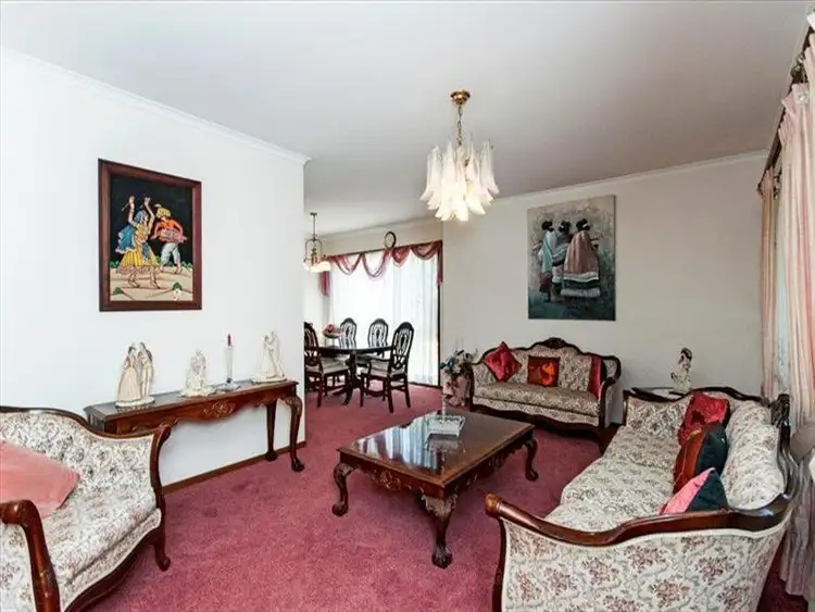Second view of Homely house listing, 5 Cheviot Place, Sinnamon Park QLD 4073