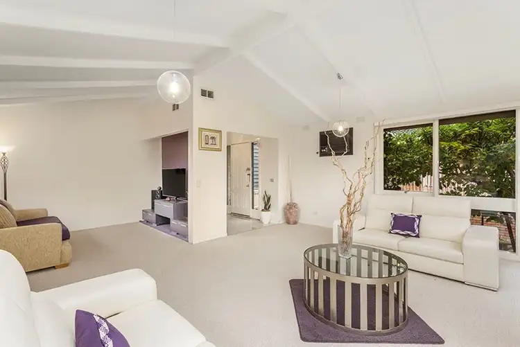 Fifth view of Homely house listing, 13 Ardgower Court, Templestowe Lower VIC 3107