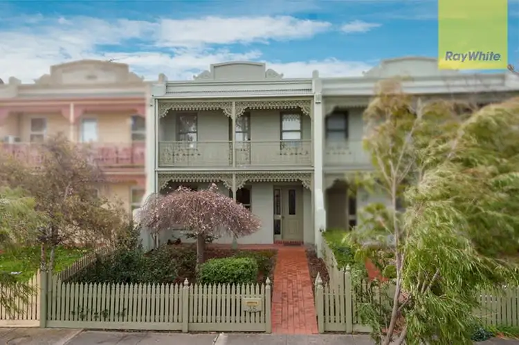 35 Rossiter Avenue, Roxburgh Park VIC 3064