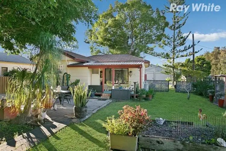 Second view of Homely house listing, 33 Kincumber Crescent, Davistown NSW 2251