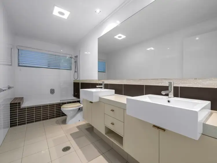Seventh view of Homely townhouse listing, 1/83 Anzac Road, Carina Heights QLD 4152