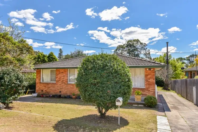 4 Sinclair Street, Gosford NSW 2250