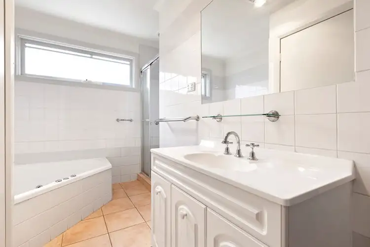 Fifth view of Homely unit listing, 1/444 Warrigal Road, Ashburton VIC 3147