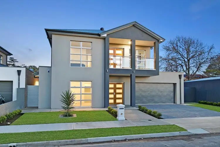 18 Crispian Street, Fulham SA 5024