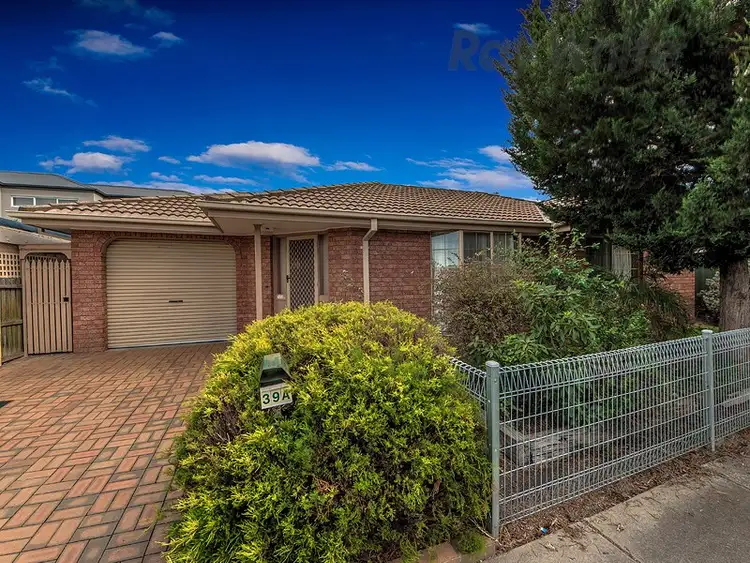 39a Oberon Avenue, St Albans VIC 3021
