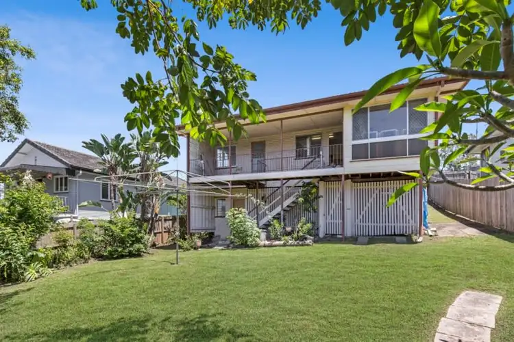 379 Webster Road, Stafford Heights QLD 4053
