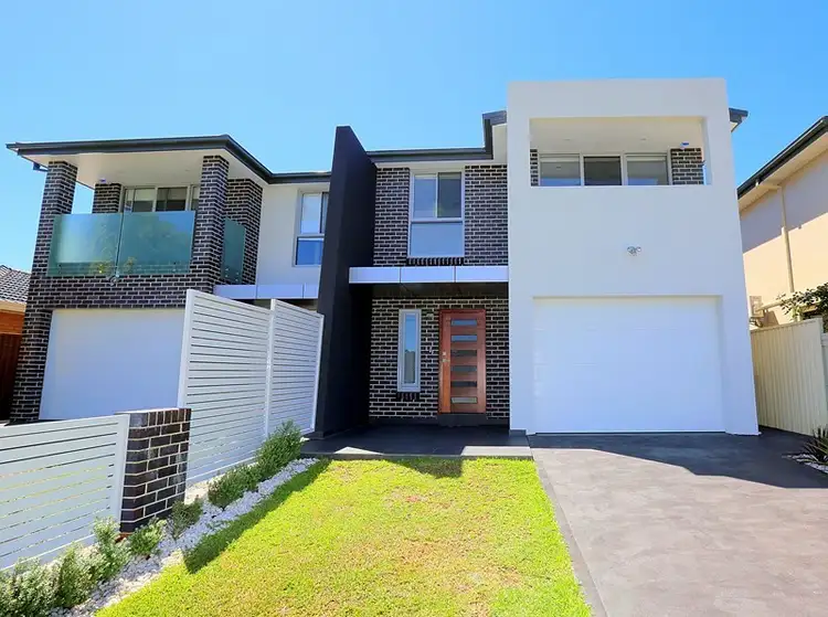 24 Flinders Road, Georges Hall NSW 2198