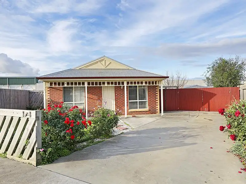 Main view of Homely house listing, 1/4 Nicholson Crescent, Bell Park VIC 3215