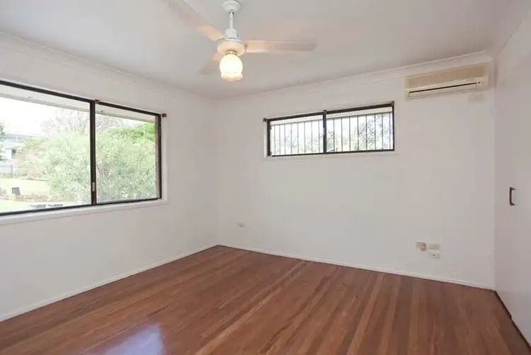 Sixth view of Homely house listing, 4 Lahti Street, Upper Mount Gravatt QLD 4122