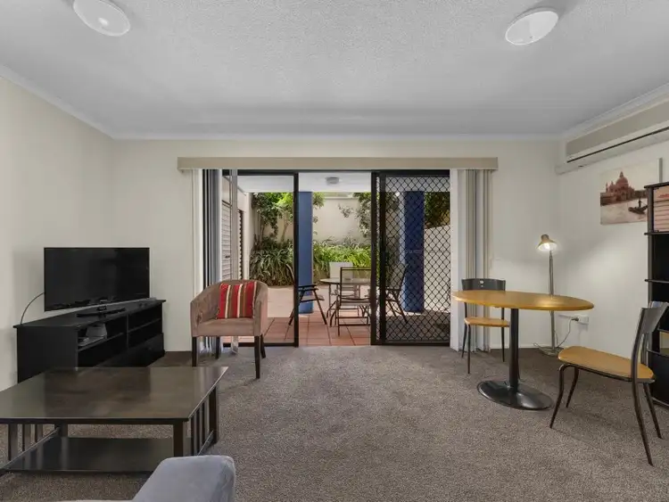 Third view of Homely apartment listing, 7/101 BOWEN Street, Spring Hill QLD 4000