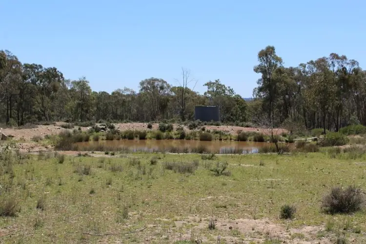 18325 Cunningham Highway, Karara QLD 4352