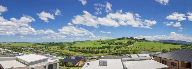 Main view of Homely house listing, 2/11 Grace Place, Flinders NSW 2529
