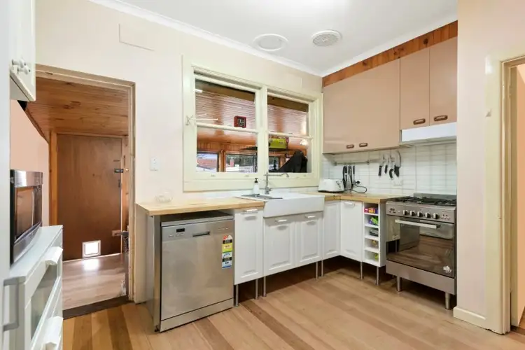 Fourth view of Homely house listing, 570 Centre Road, Bentleigh VIC 3204