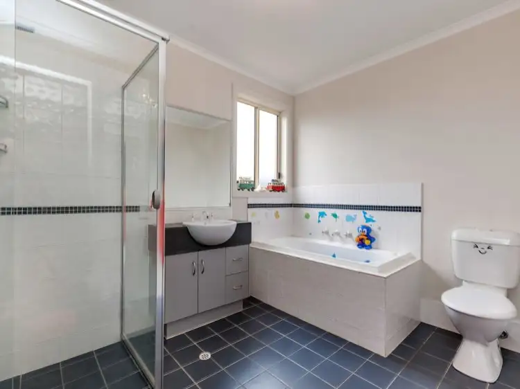 Sixth view of Homely house listing, 34 Oakwood Circuit, Munno Para West SA 5115